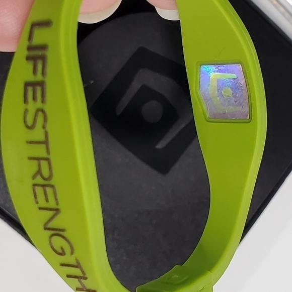 Lifestrength sz XS Army Green Restores body to Natural state - Picture 6 of 10